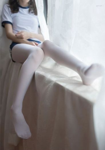 公的淫之手_成长在线视频免费观看